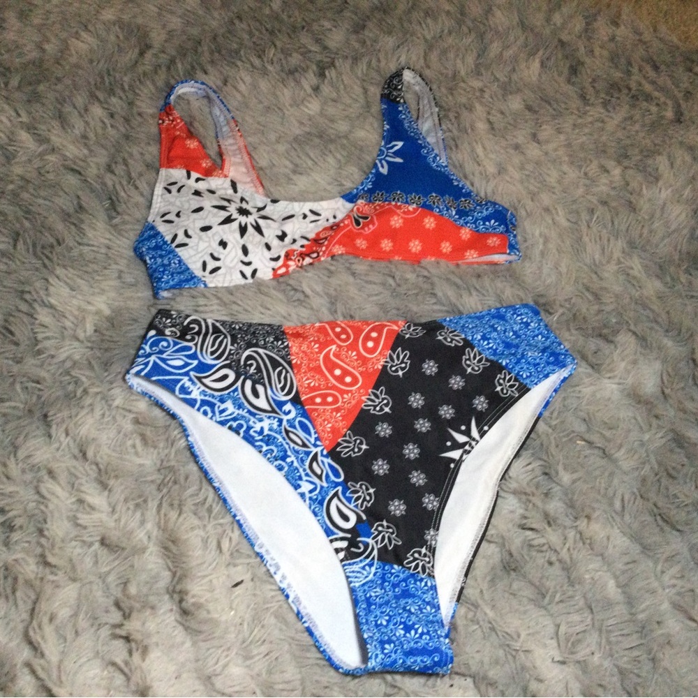 Bathing suit